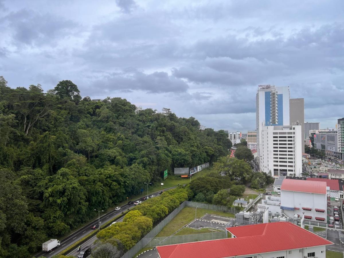 Jesselton Quay Suite By Backyard كوتا كينابالو المظهر الخارجي الصورة