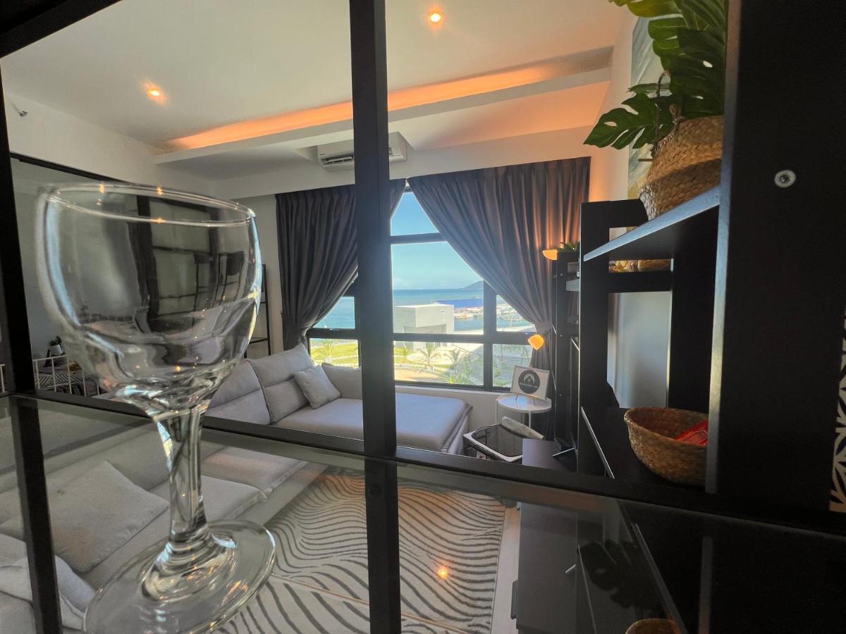 Jesselton Quay Suite By Backyard كوتا كينابالو المظهر الخارجي الصورة
